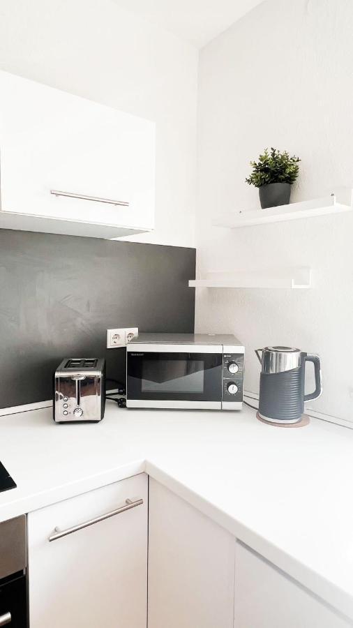 2 Zkb In Kueche - Parken - Grosser Tv Apartment
